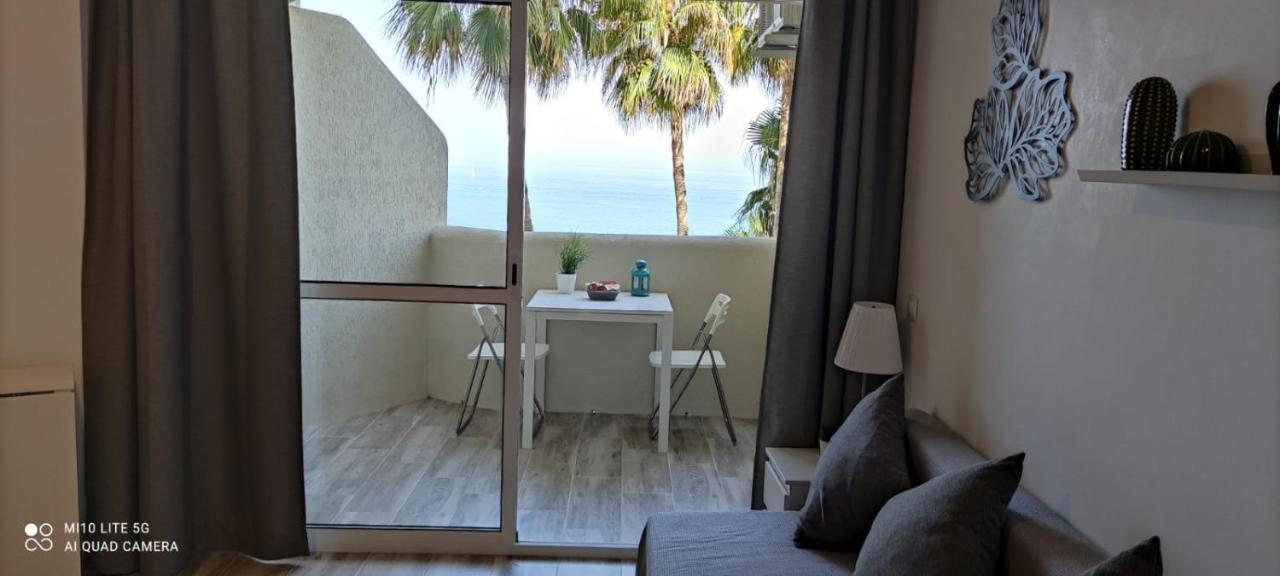 Estudio En Benalbeach, Vistas Mar, Primera Linea Playa 贝纳尔马德纳 外观 照片