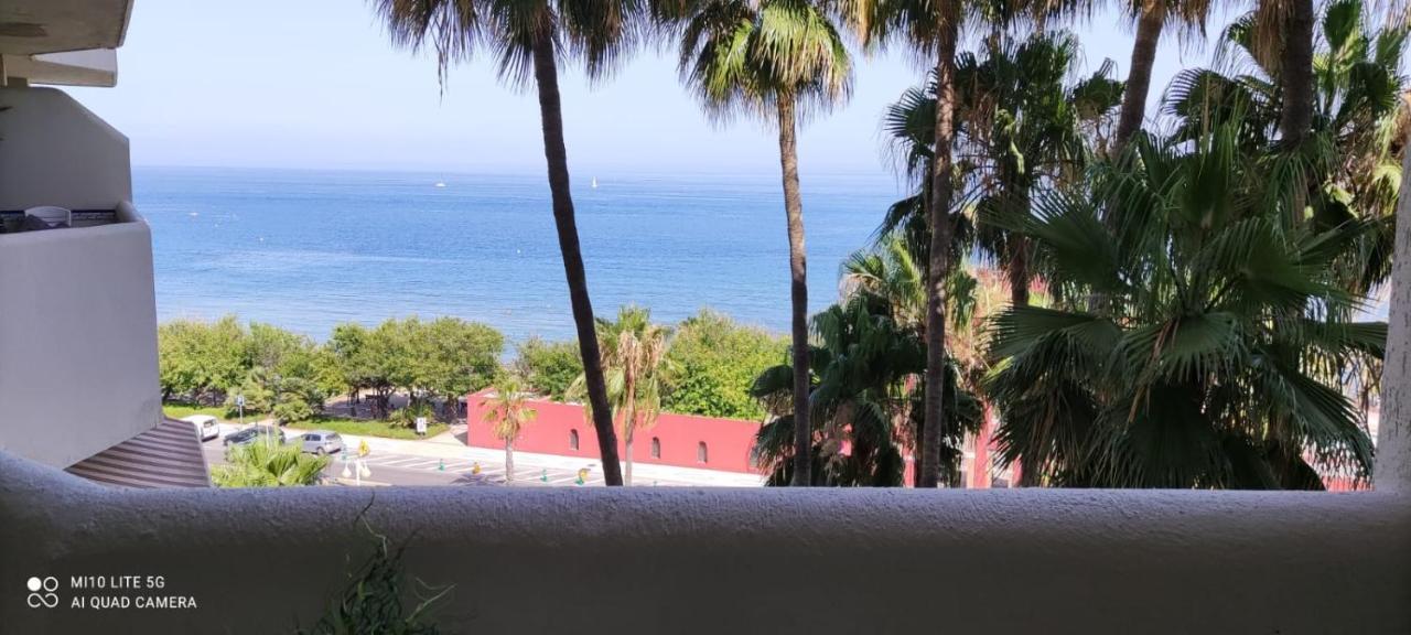 Estudio En Benalbeach, Vistas Mar, Primera Linea Playa 贝纳尔马德纳 外观 照片